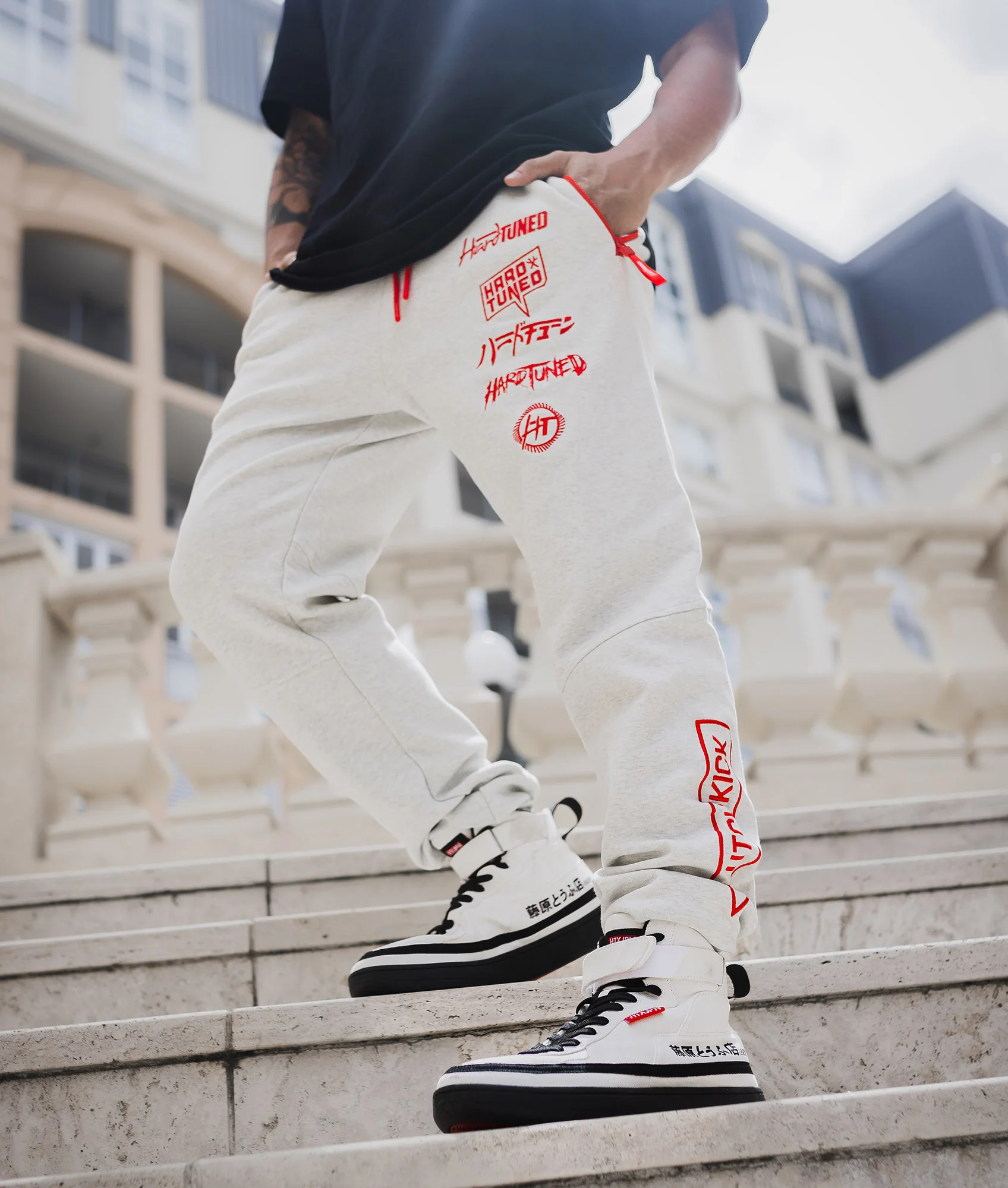Clutch Kick P1 Fleece Track Pants - White - Image 8